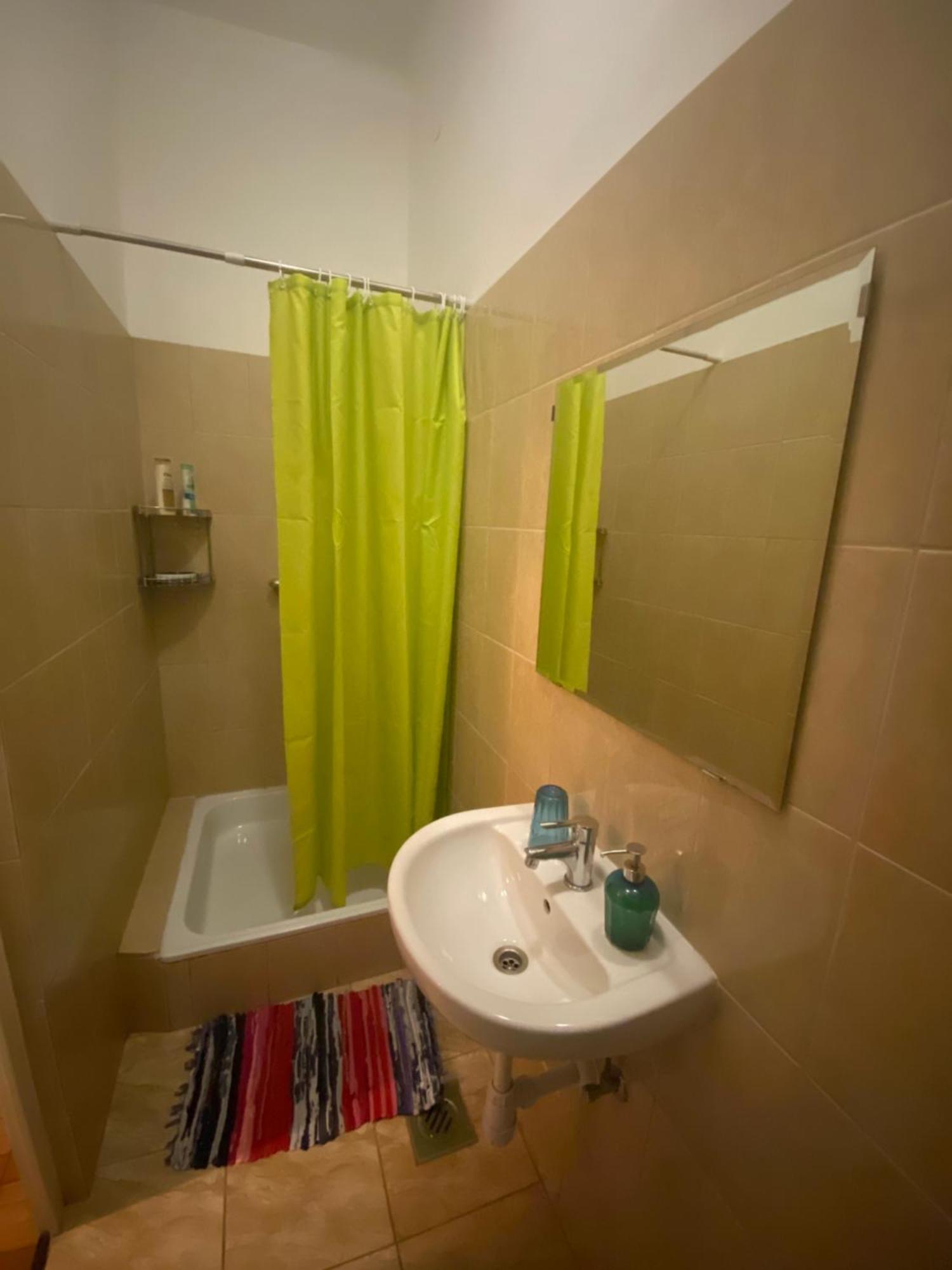 Holiday Apartments & Rooms Next Danube Promenade Budapest Exterior photo
